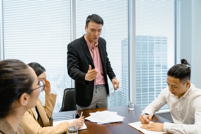 Accountability conversations for leaders: giving feedback without arousing resistance